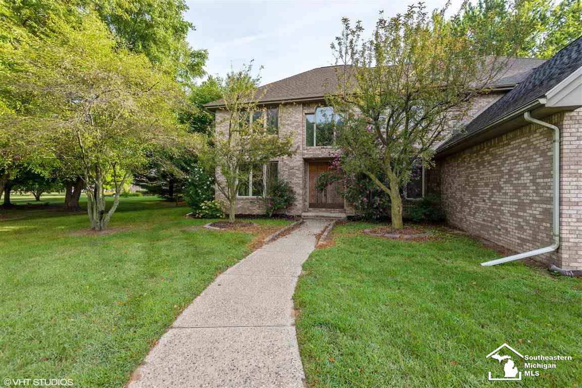 621 East Hurd Road Monroe, MI 48162 - Photo 4 of 28 31394503-3.JPG