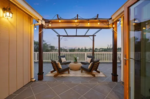 $3,688,000 | 22208 Quinterno Court, Cupertino, CA 95014