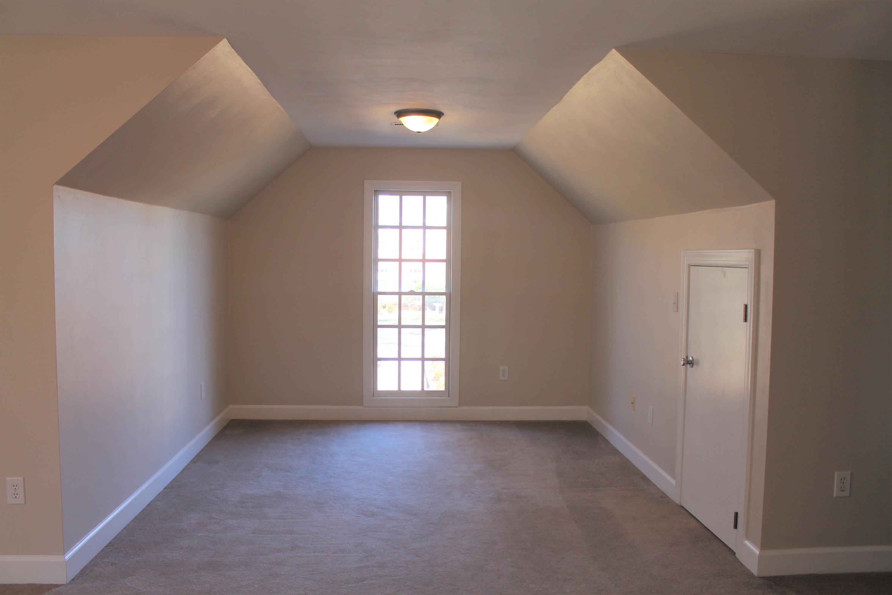1515 Longview Road Roanoke, VA 24018 - Photo 22 of 50 IMG_2050