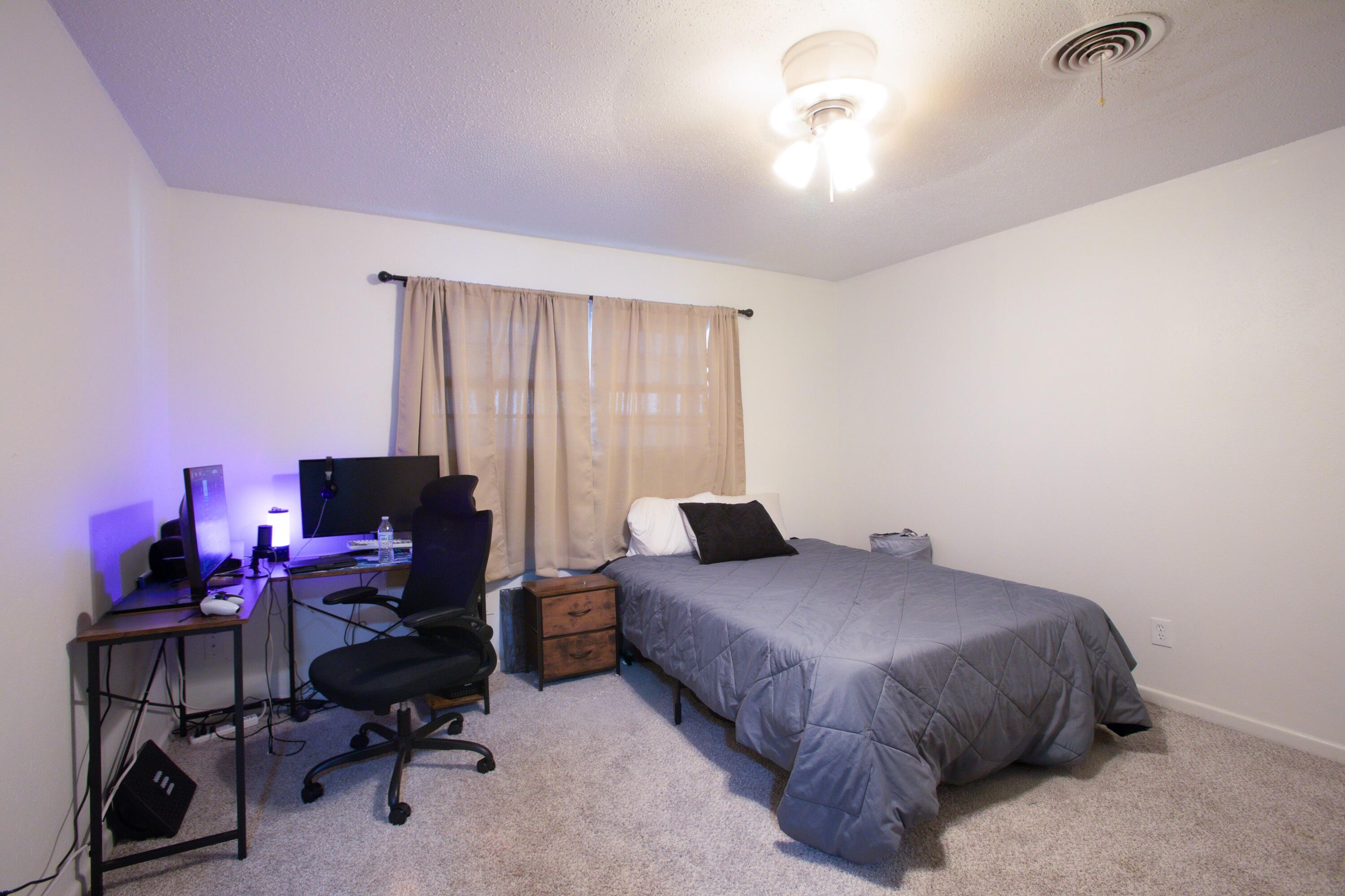 5426 9th Street Lubbock, TX 79416 - Photo 3 of 18 0B8A4707-Edit