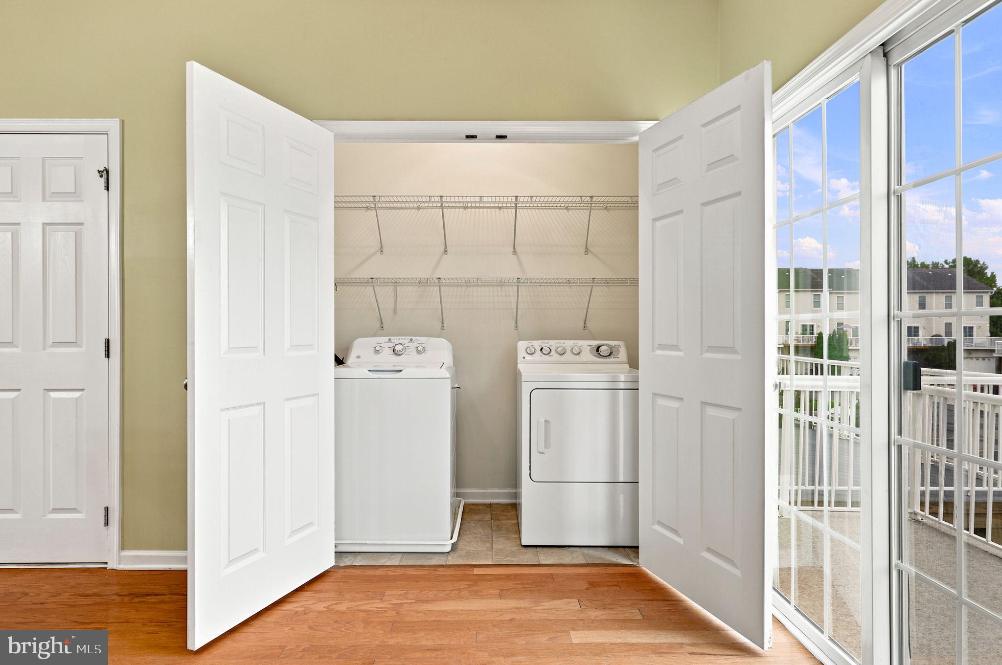 25156 Monteith Terrace Chantilly, VA 20152 - Photo 40 of 72 Bright laundry nook with outdoor view.