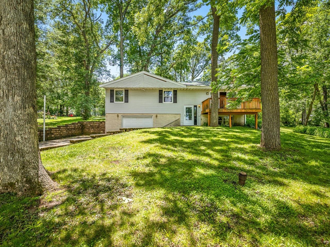 1996 Baintree Road Lake Summerset, IL 61019 - Photo 7 of 43