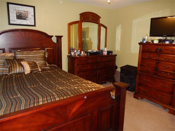 18 Denver Street Springfield, MA 01109 - Photo 8 of 15 Gallery Image 8