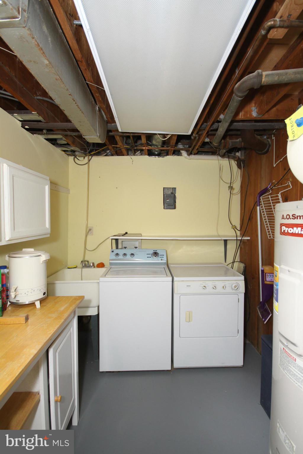 9706 Saxony Road Silver Spring, MD 20910 - Photo 24 of 30 Laundry Rm lower level, new washer