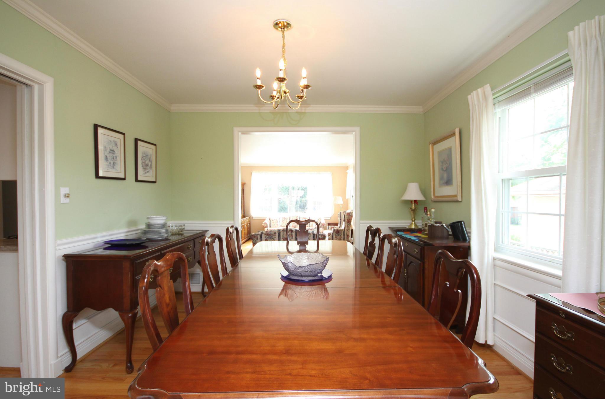 9706 Saxony Road Silver Spring, MD 20910 - Photo 7 of 30 Dining Room