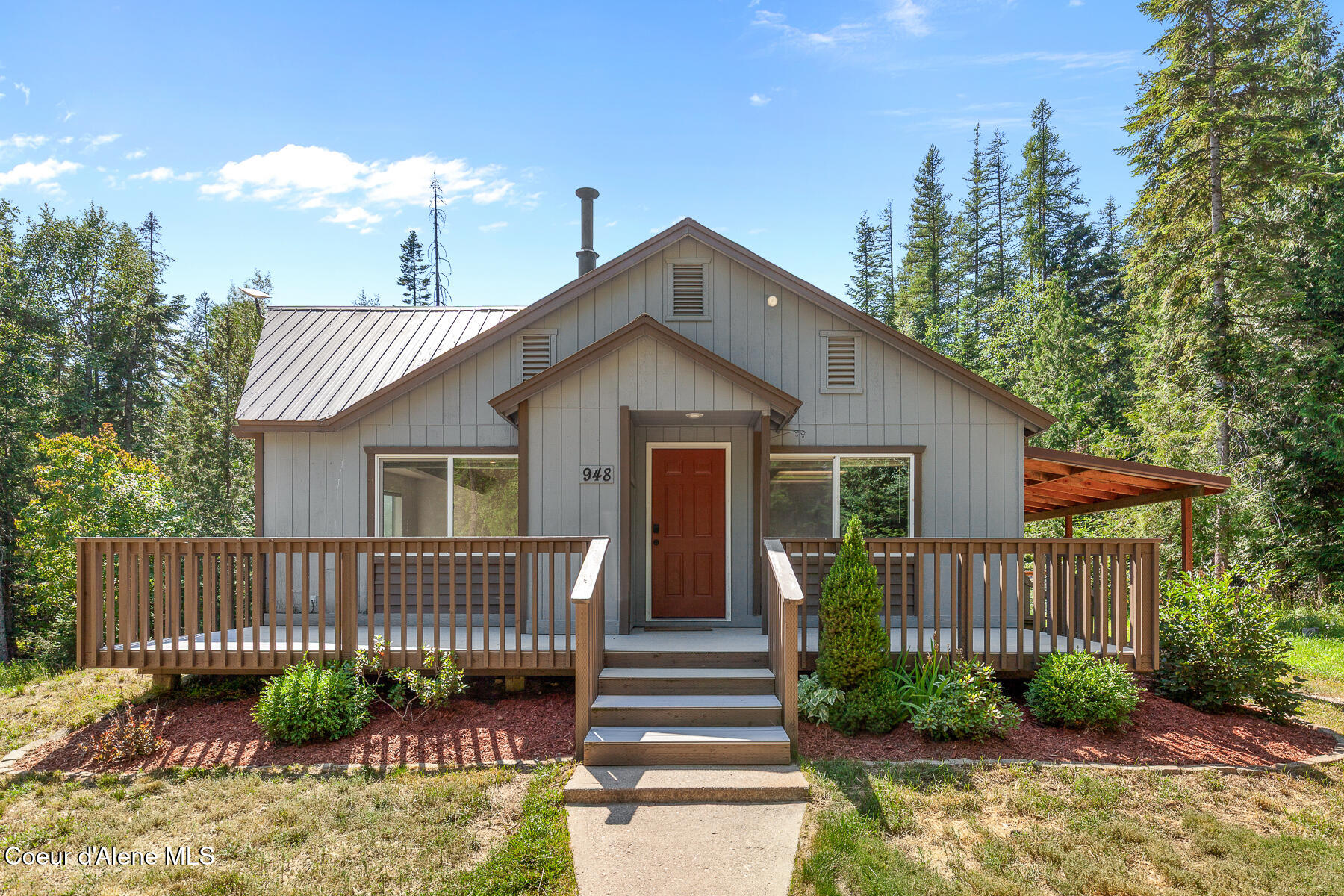 948 North Wrenco Road Sandpoint, ID 83864 - Photo 1 of 37 Front of house