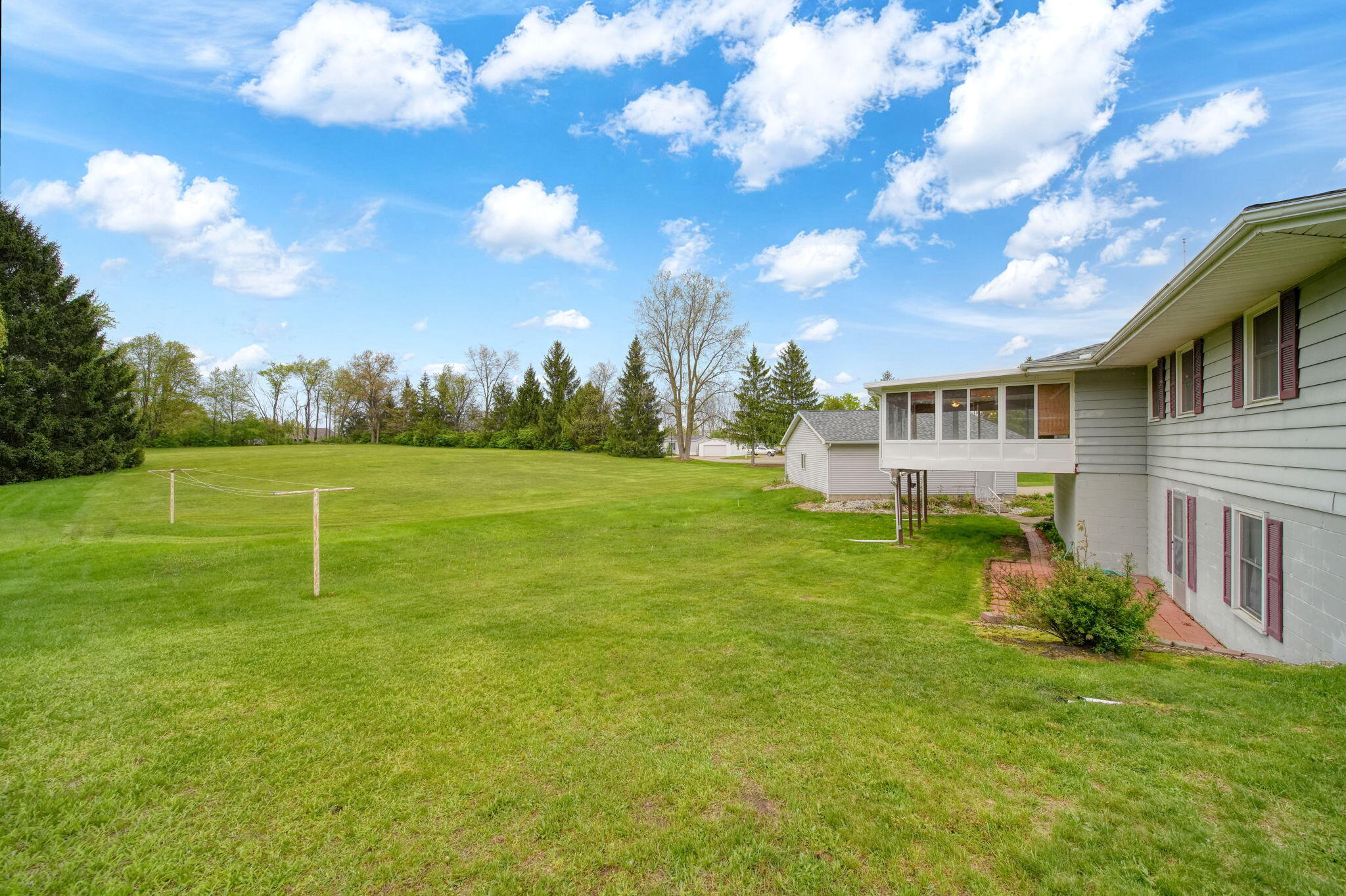 4024 County Farm Road Jackson, MI 49201 - Photo 41 of 46 41-web-or-mls-DSC03454_HDR