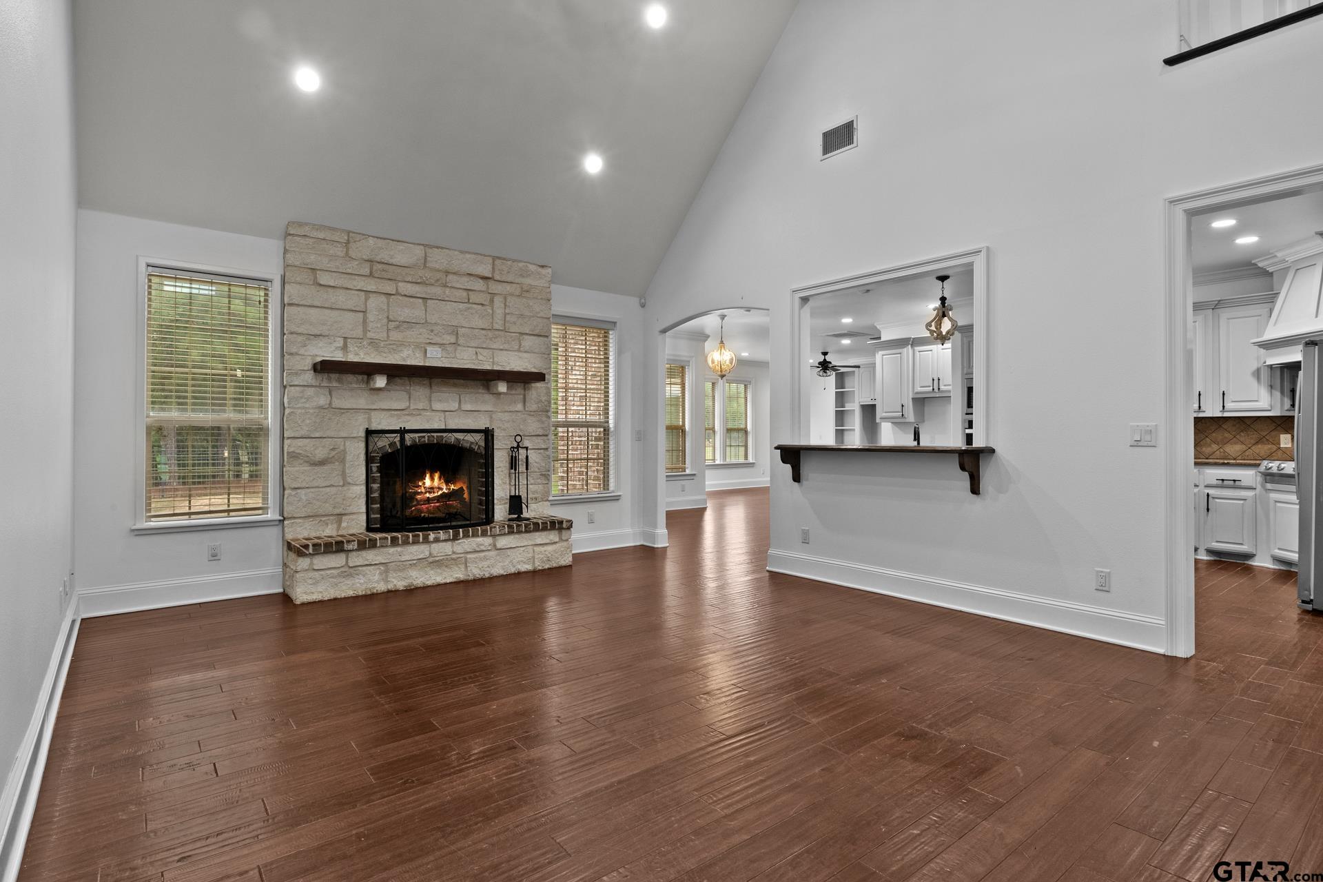 132 Private Road Pittsburg, TX 75686 - Photo 4 of 43 Gallery Image 4