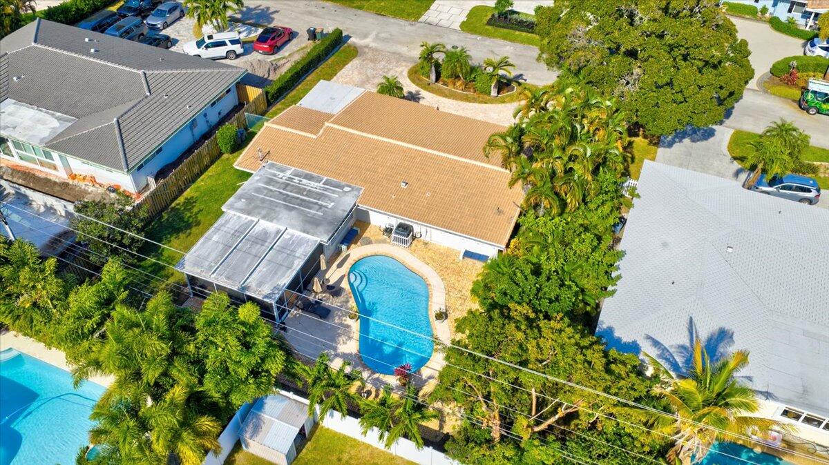 2220 Northeast 34th Court Lighthouse Point, FL 33064 - Photo 34 of 37 41-DJI_20260103014400_0241_D_2_D_3_D_4_D