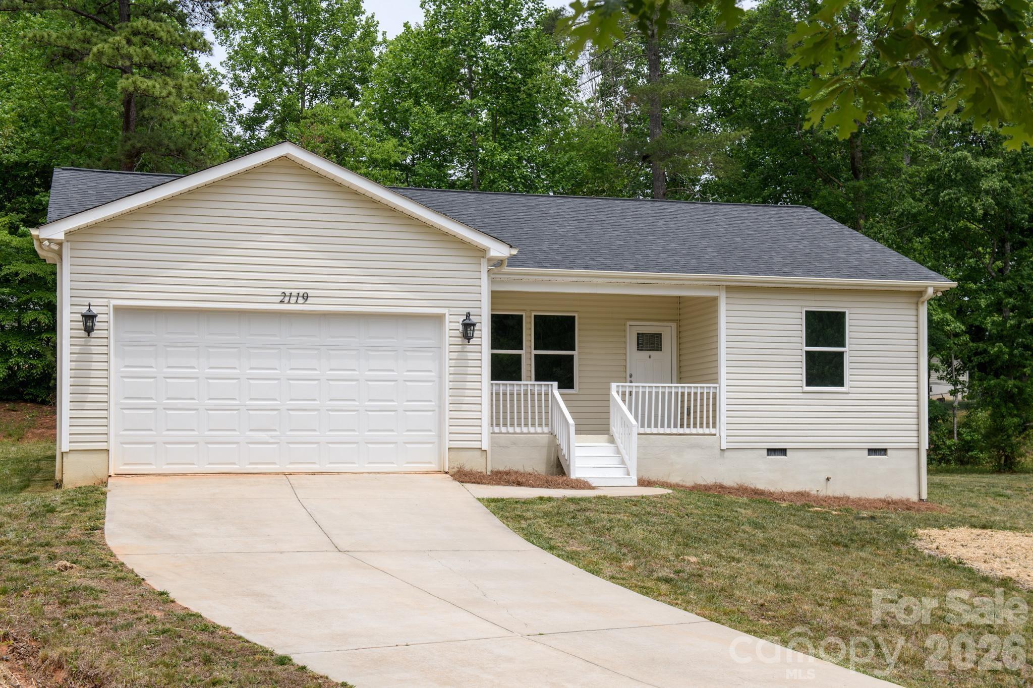 a front view of house with yard