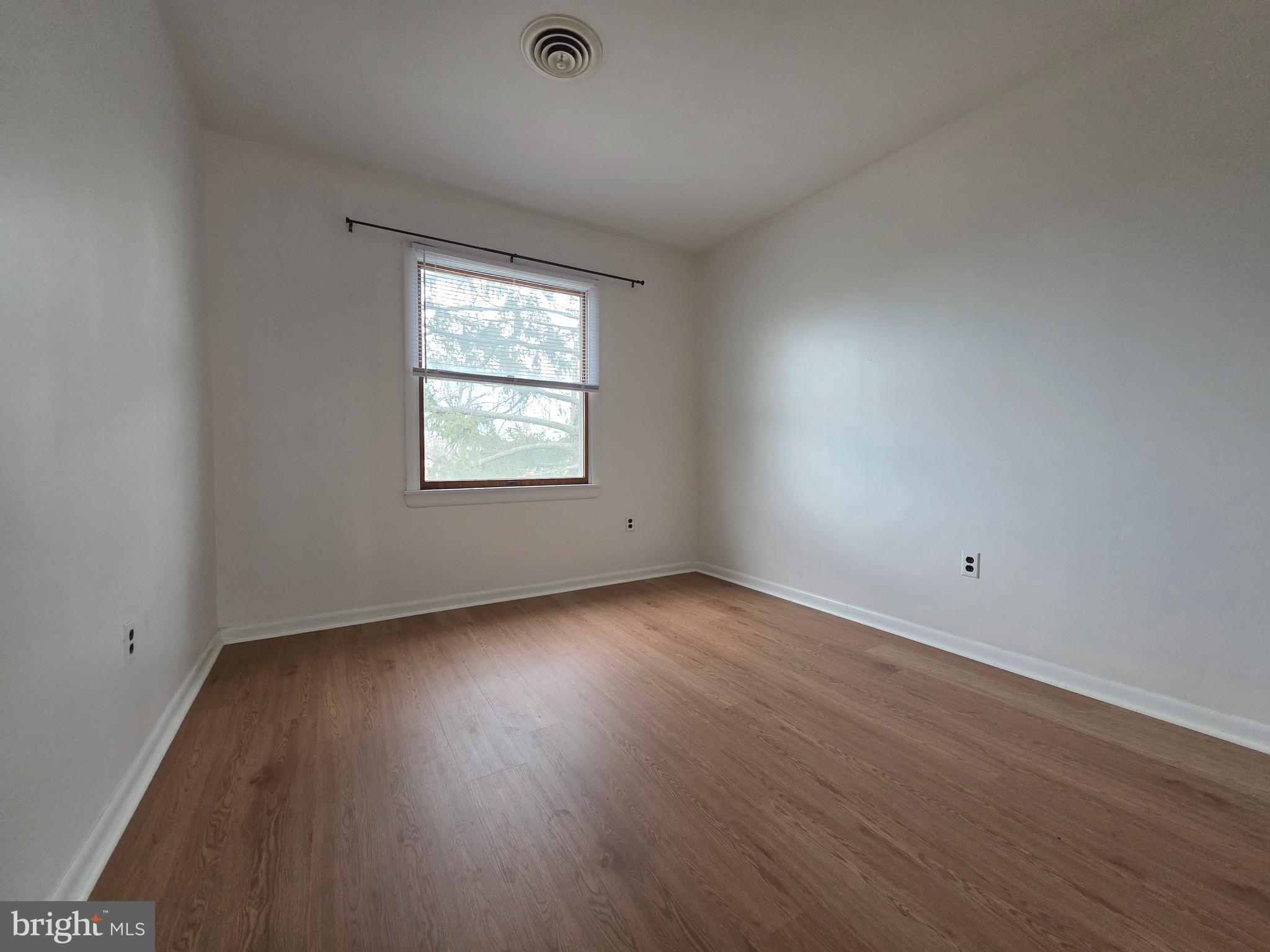 615 Wallerson Road, Unit B Catonsville, MD 21228 - Photo 11 of 15