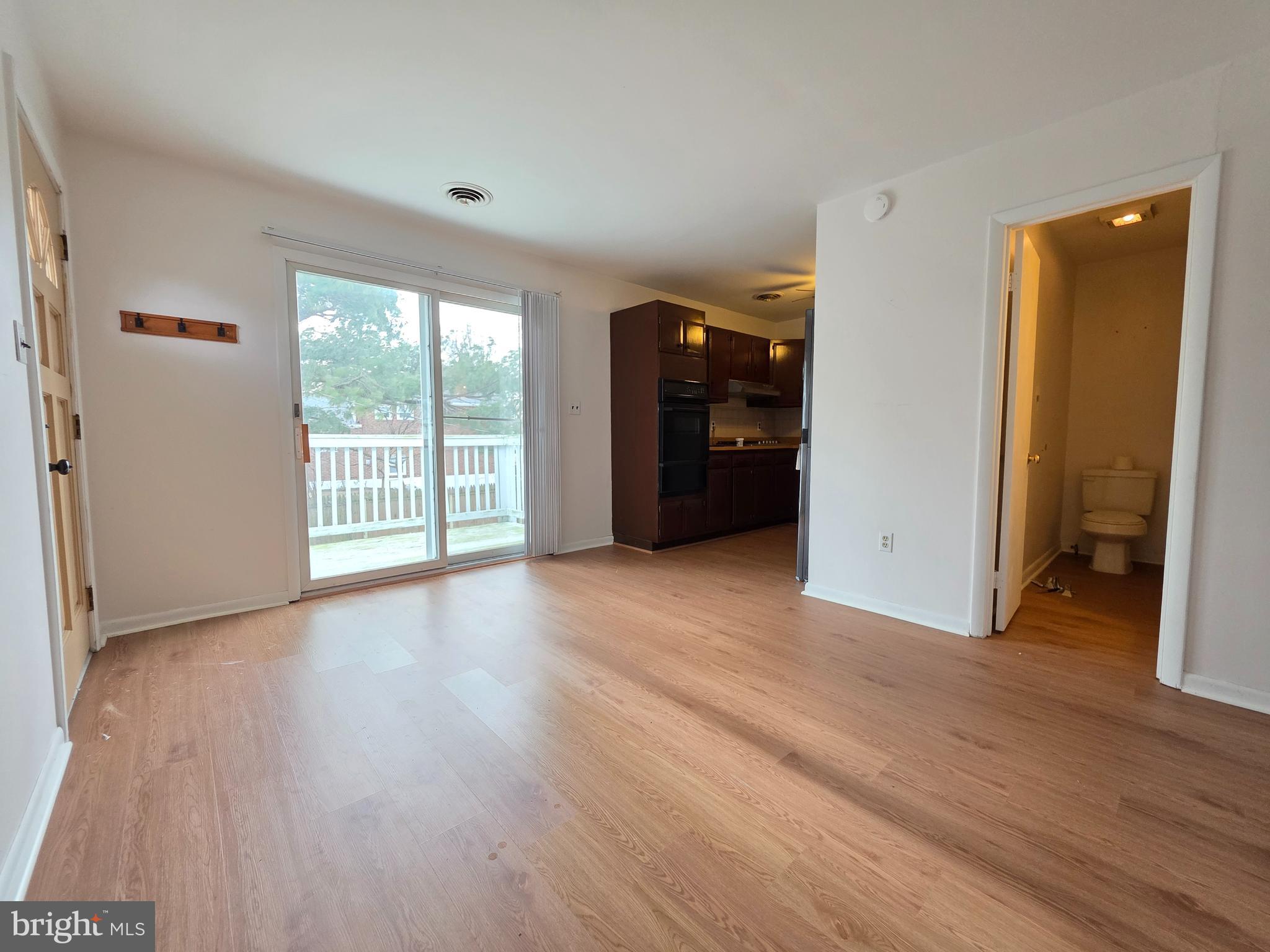 615 Wallerson Road, Unit B Catonsville, MD 21228 - Photo 4 of 15