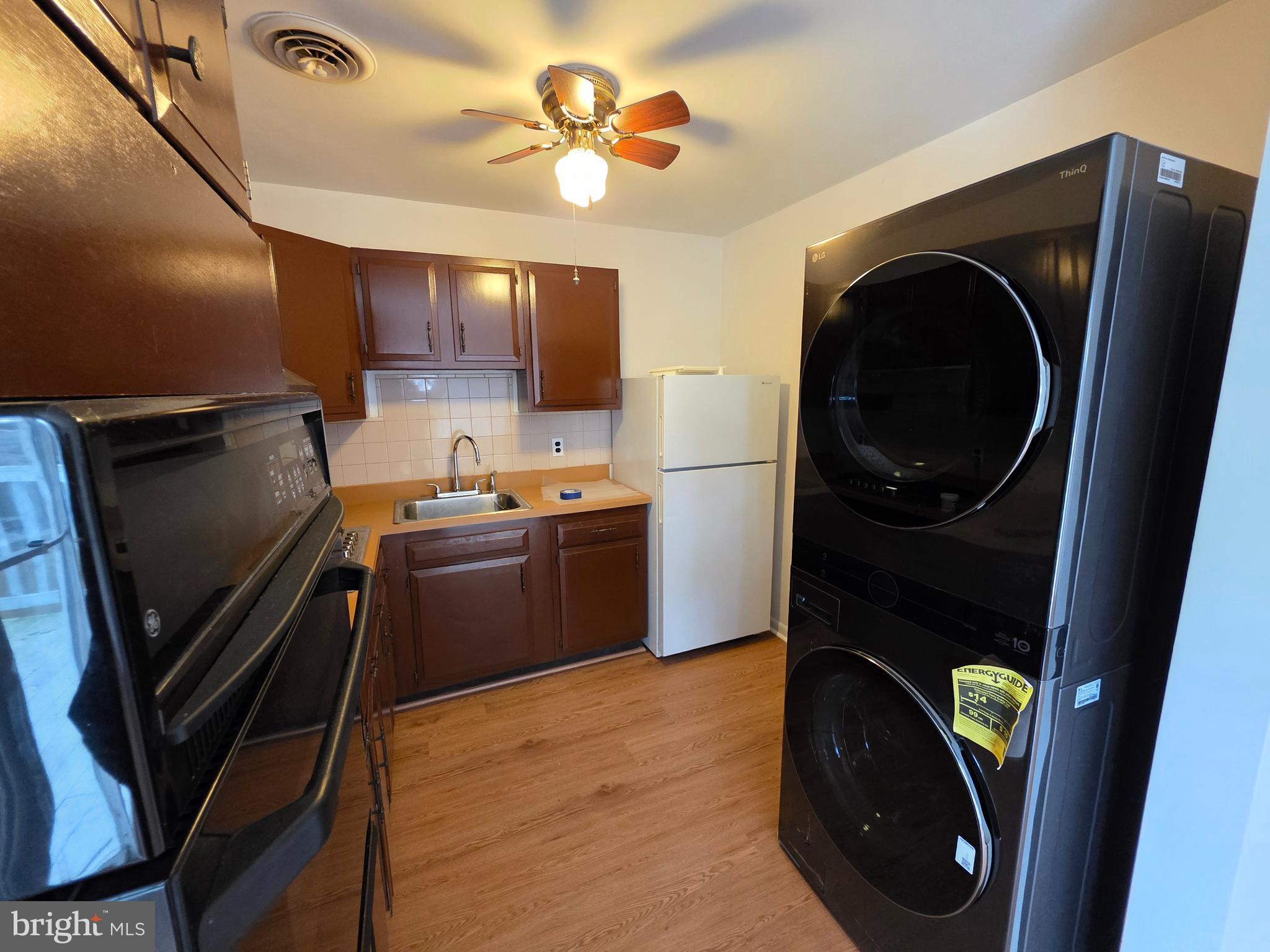 615 Wallerson Road, Unit B Catonsville, MD 21228 - Photo 6 of 15