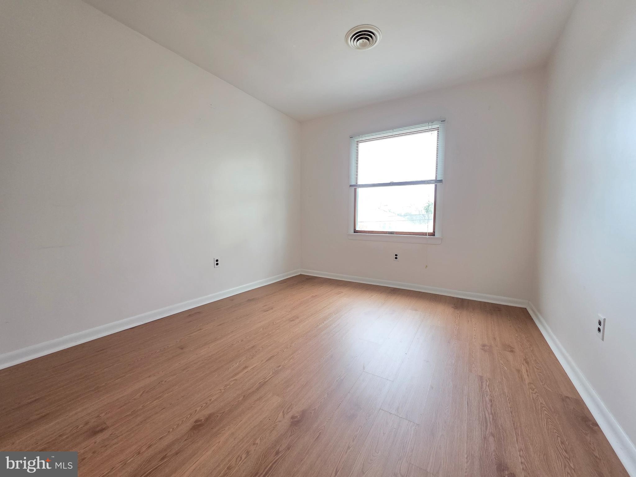 615 Wallerson Road, Unit B Catonsville, MD 21228 - Photo 9 of 15