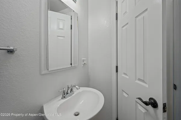$429,000 | 2019 Acacia Avenue, Rifle, CO 81650