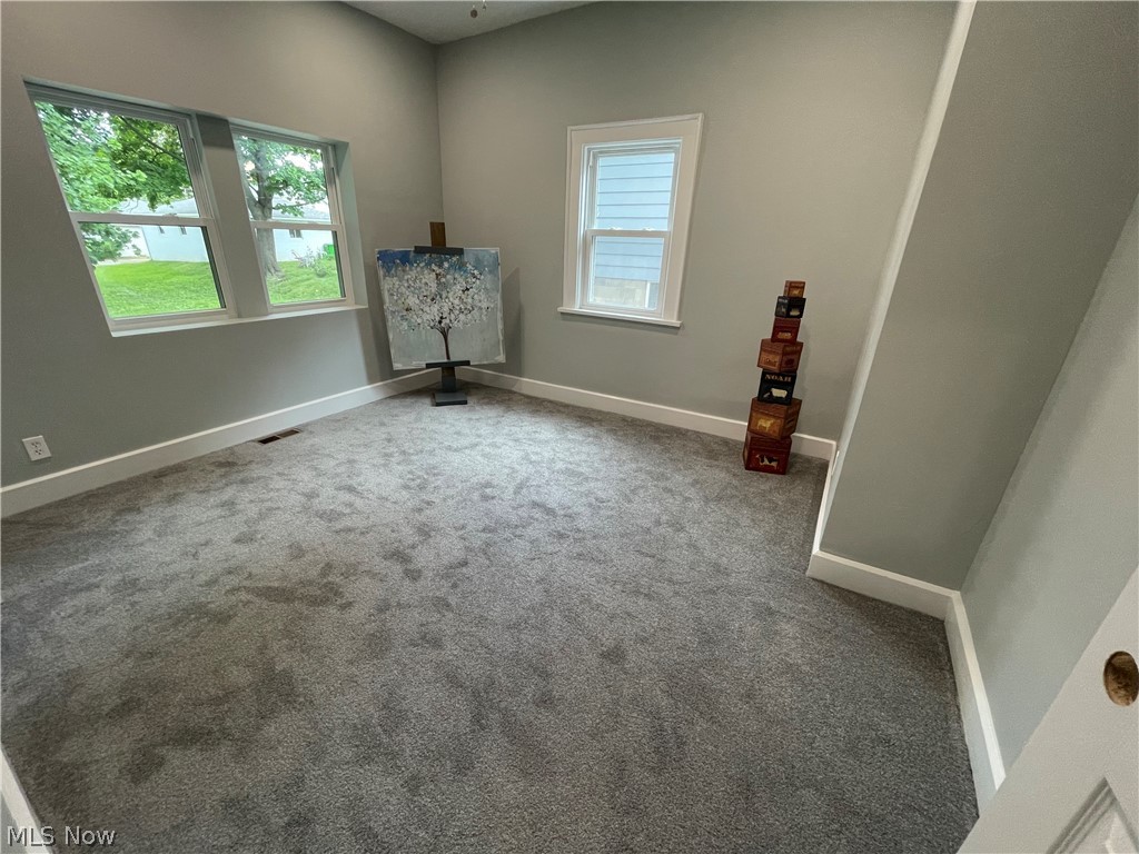 546 Cambridge Road Coshocton, OH 43812 - Photo 12 of 16 Gallery Image 12
