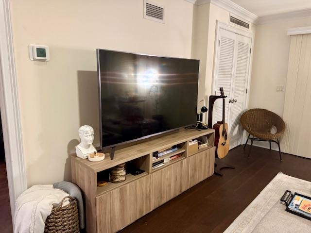 1625 Paterson Plank Road, Unit 1 Secaucus, NJ 07094 - Photo 6 of 19 a living room with furniture and a flat screen tv