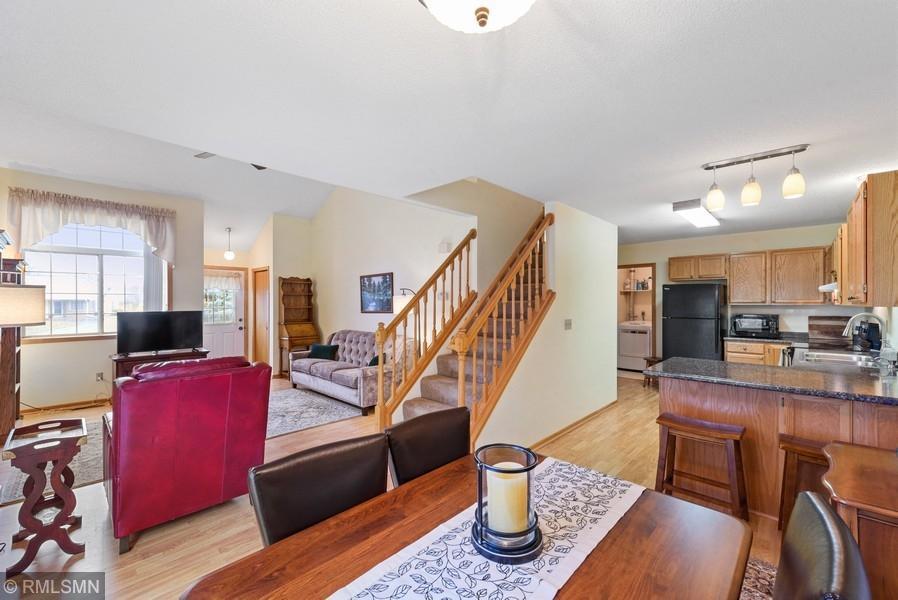 4060 Beaver Dam Road Eagan, MN 55122 - Photo 4 of 20