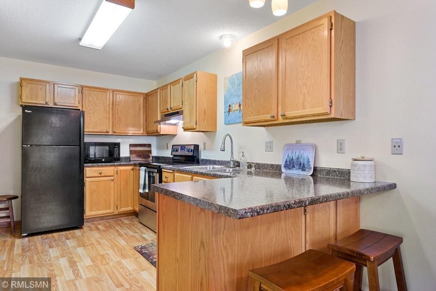 4060 Beaver Dam Road Eagan, MN 55122 - Photo 9 of 20