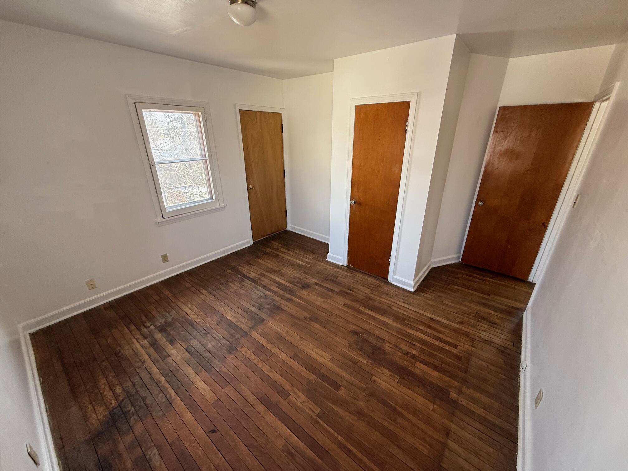 5010 North 49th Street Milwaukee, WI 53218 - Photo 18 of 24 Upper Level Bedroom 2