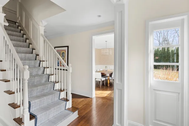 $4,499,000 | 727 Hill Street, Southampton, NY 11968