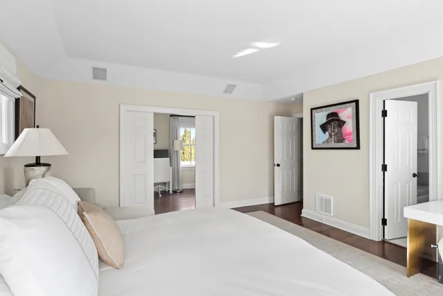 $4,499,000 | 727 Hill Street, Southampton, NY 11968