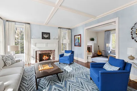 $4,499,000 | 727 Hill Street, Southampton, NY 11968