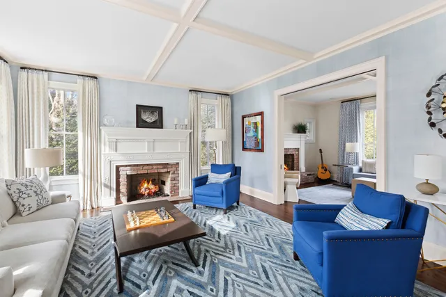 $4,499,000 | 727 Hill Street, Southampton, NY 11968