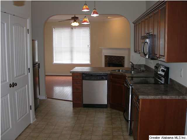 2250 Ridgemont Drive Birmingham, AL 35244 - Photo 3 of 15