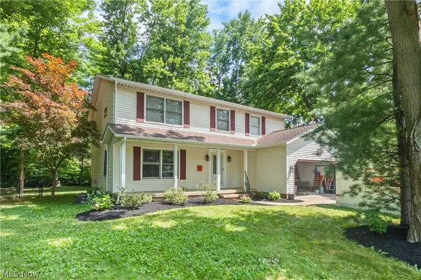 $385,000 | 8121 Yorkshire Drive, Mentor, OH 44060