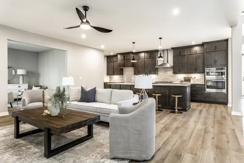 $845,000 | 11824 Sage Crk Bend, Fishers, IN 46040