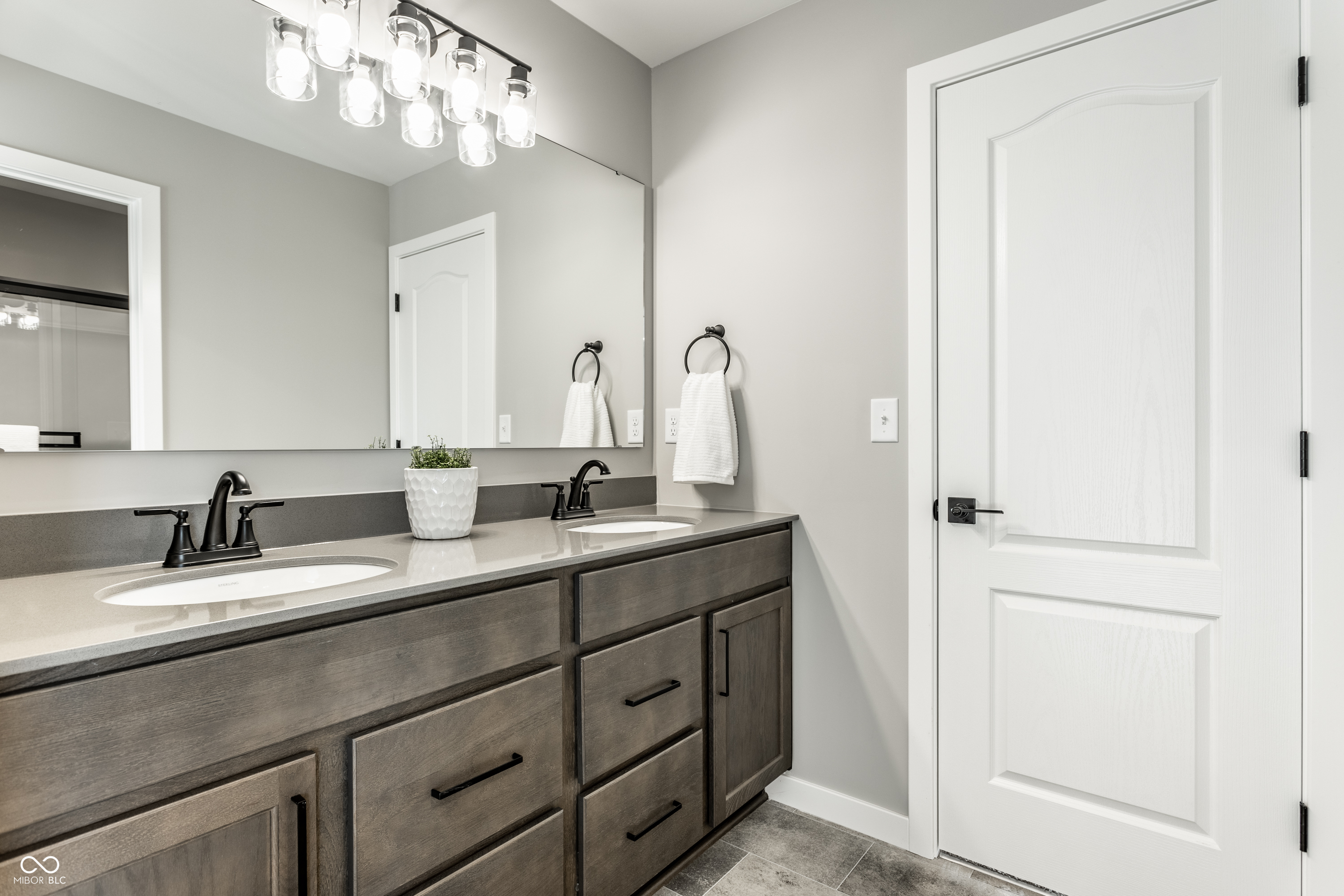 11824 Sage Crk Bend Fishers, IN 46040 - Photo 40 of 54