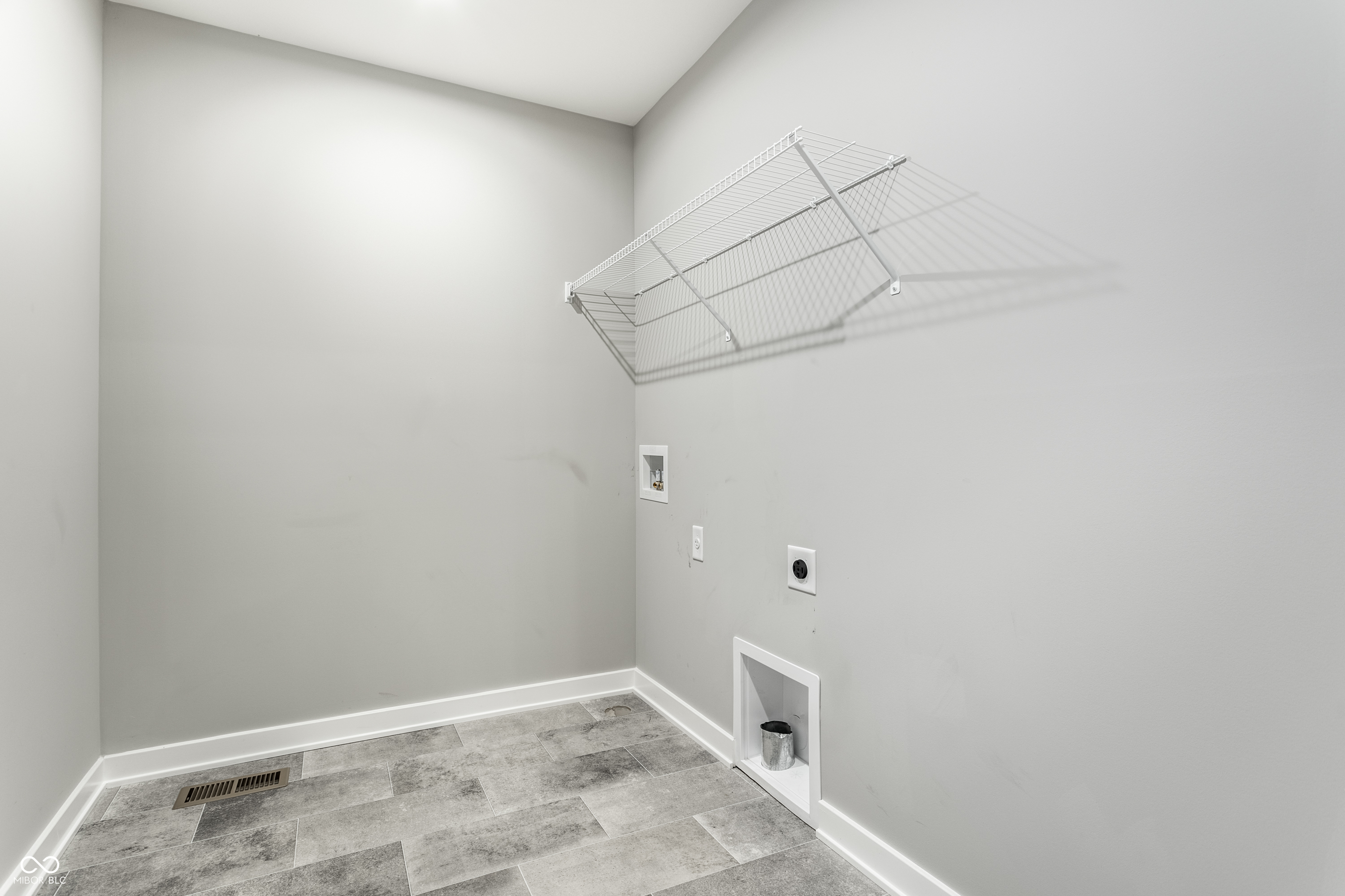 11824 Sage Crk Bend Fishers, IN 46040 - Photo 43 of 54