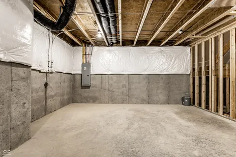 $840,000 | 11824 Sage Crk Bend, Fishers, IN 46040