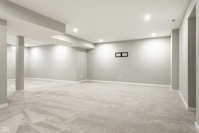 $845,000 | 11824 Sage Crk Bend, Fishers, IN 46040