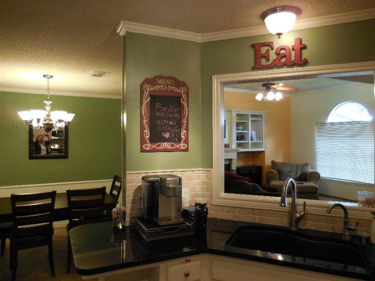 4815 64th Street Lubbock, TX 79414 - Photo 8 of 10 Photo 8