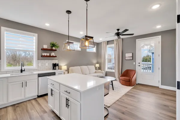 $2,400 | 214 Great Lp Drive, Unit 2B, Ottawa, IL 61350