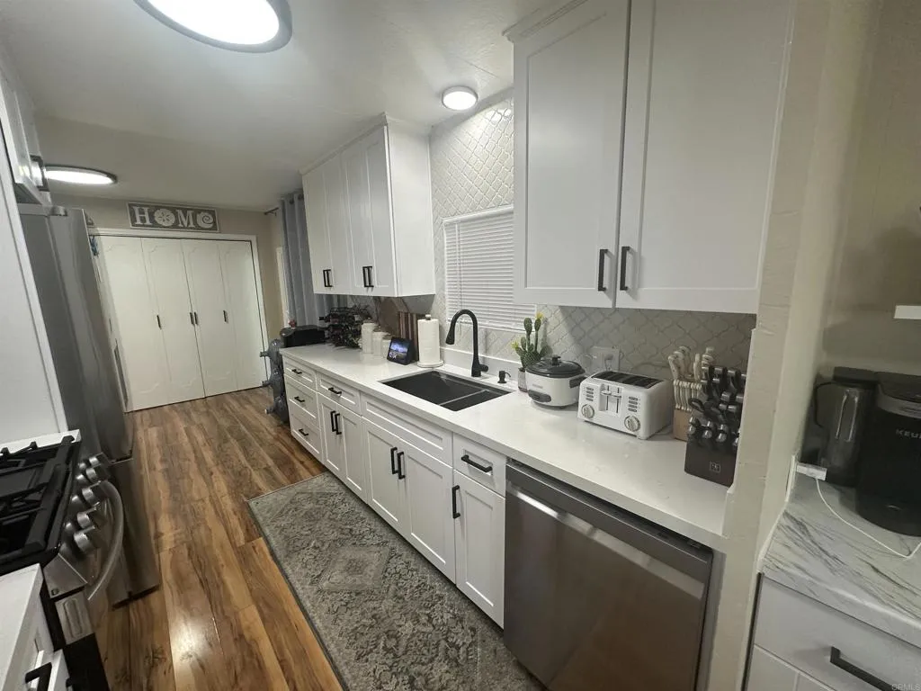 8301 Mission Gorge Road, Unit 162 Santee, CA 92071 - Photo 3 of 53