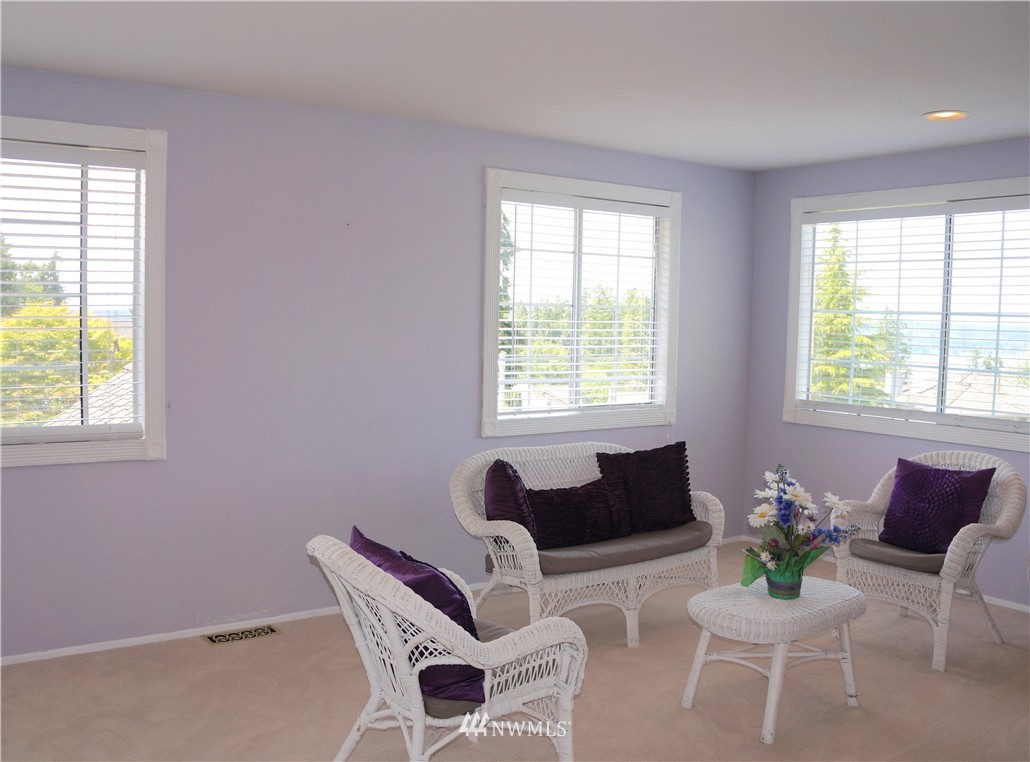 900 Goat Trail Loop Road Mukilteo, WA 98275 - Photo 14 of 24 Gallery Image 14