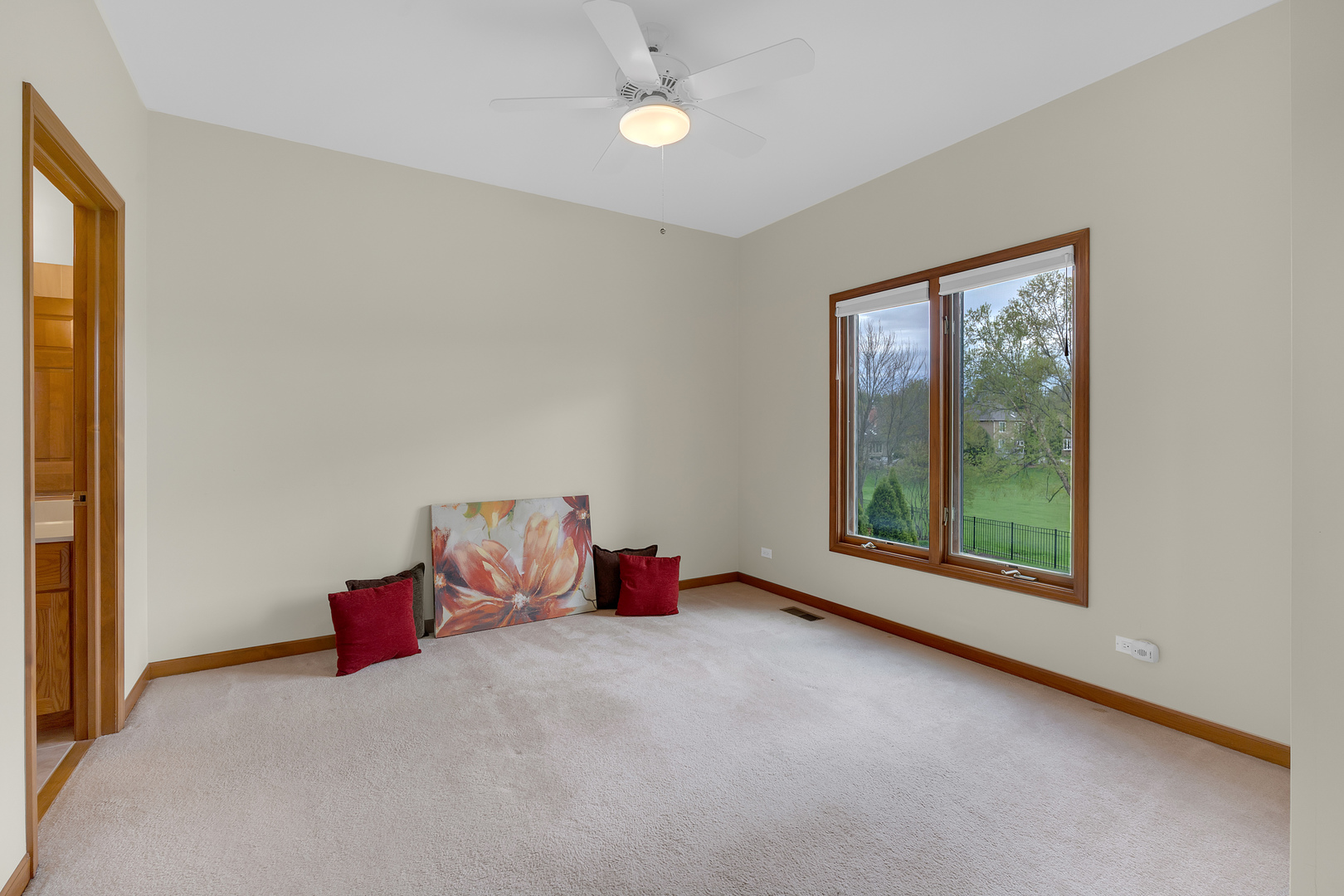 1340 Dunrobin Road Naperville, IL 60540 - Photo 17 of 46 Gallery Image 17