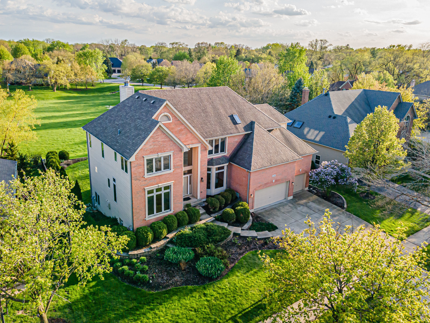 1340 Dunrobin Road Naperville, IL 60540 - Photo 2 of 46 Gallery Image 2