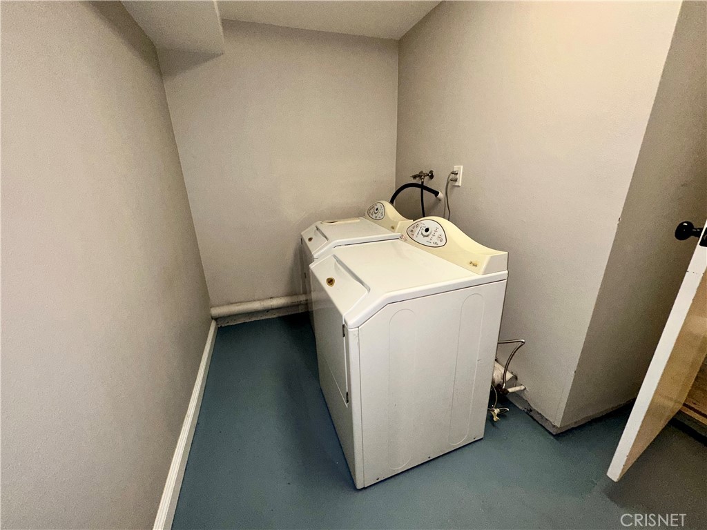 2163 Cheam Avenue Simi Valley, CA 93063 - Photo 24 of 43 a utility room with dryer and washer