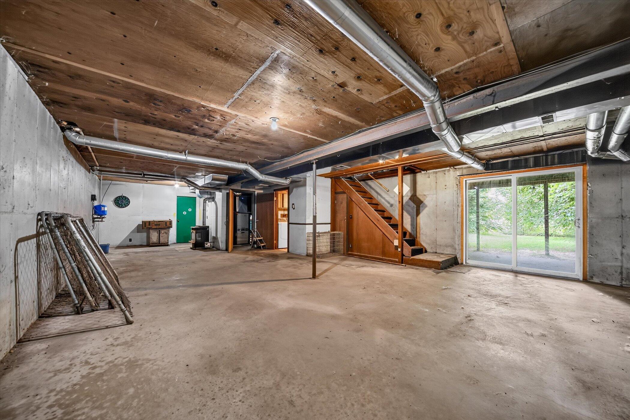 40516 County Road 669 Decatur, MI 49045 - Photo 24 of 46 walk out basement