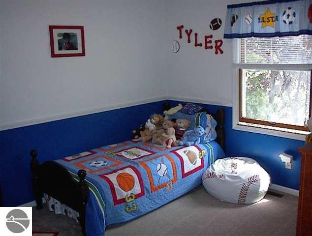 6324 Barney Road Traverse City, MI 49684 - Photo 6 of 8 1651933-5.JPG