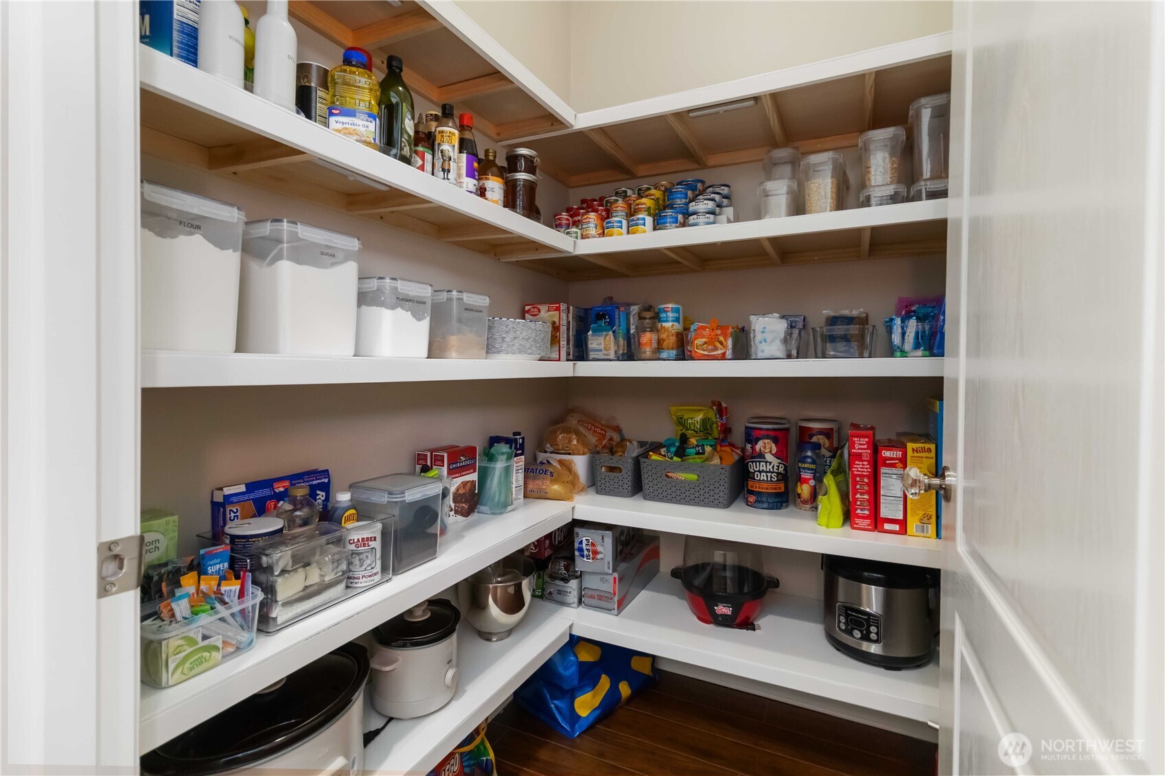 5558 Solo Point Drive Longview, WA 98632 - Photo 21 of 40 a shelf with cup and plates