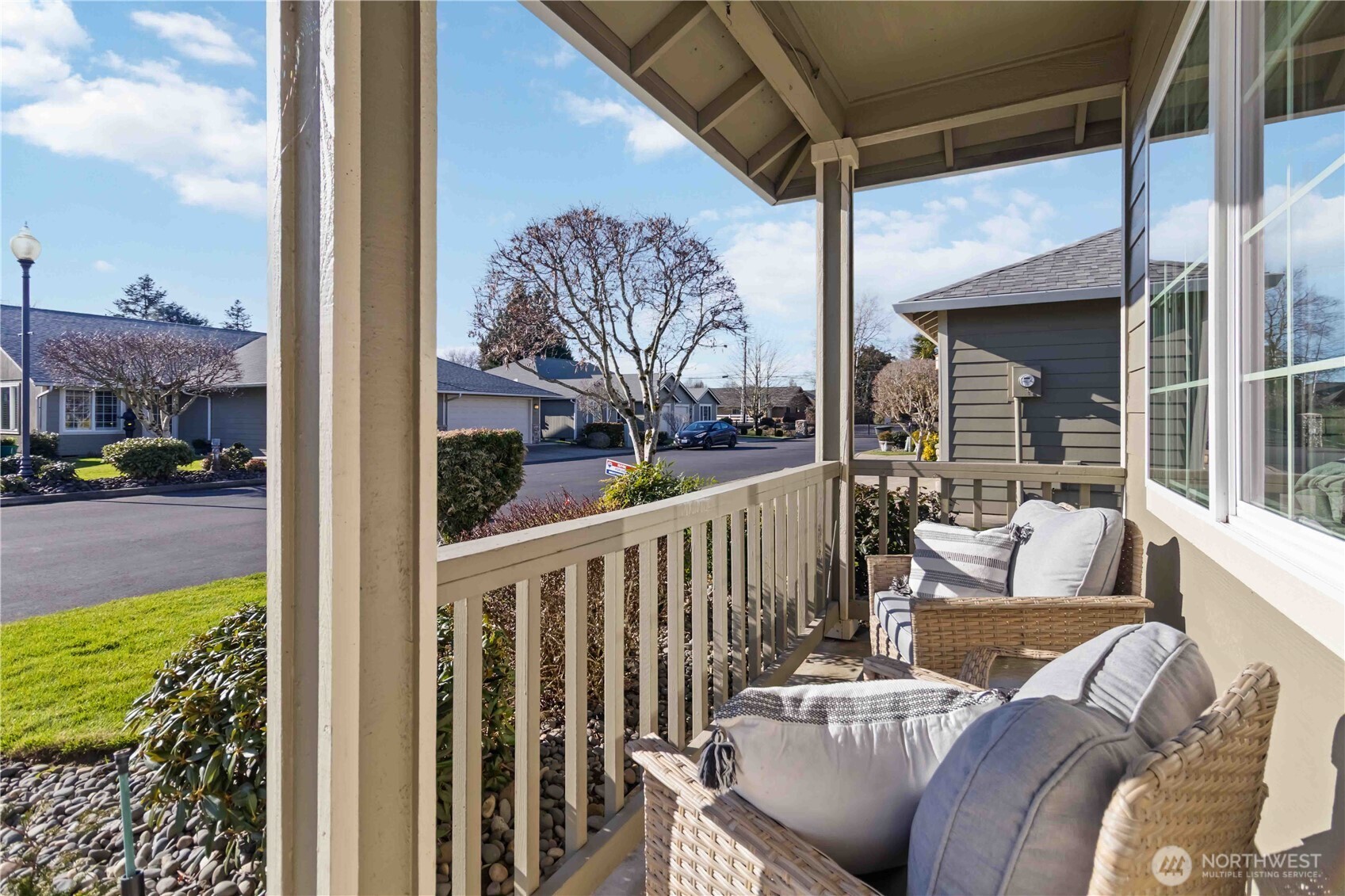 5558 Solo Point Drive Longview, WA 98632 - Photo 6 of 40 a view of balcony with furniture
