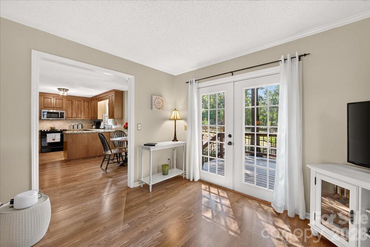 2036 Kilkenney Hill Road Matthews, NC 28105 - Photo 10 of 48 Gallery Image 10