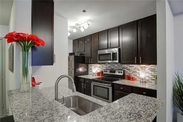 $2,220 | 1970 Peachford Road, Unit 1229, Dunwoody, GA 30338