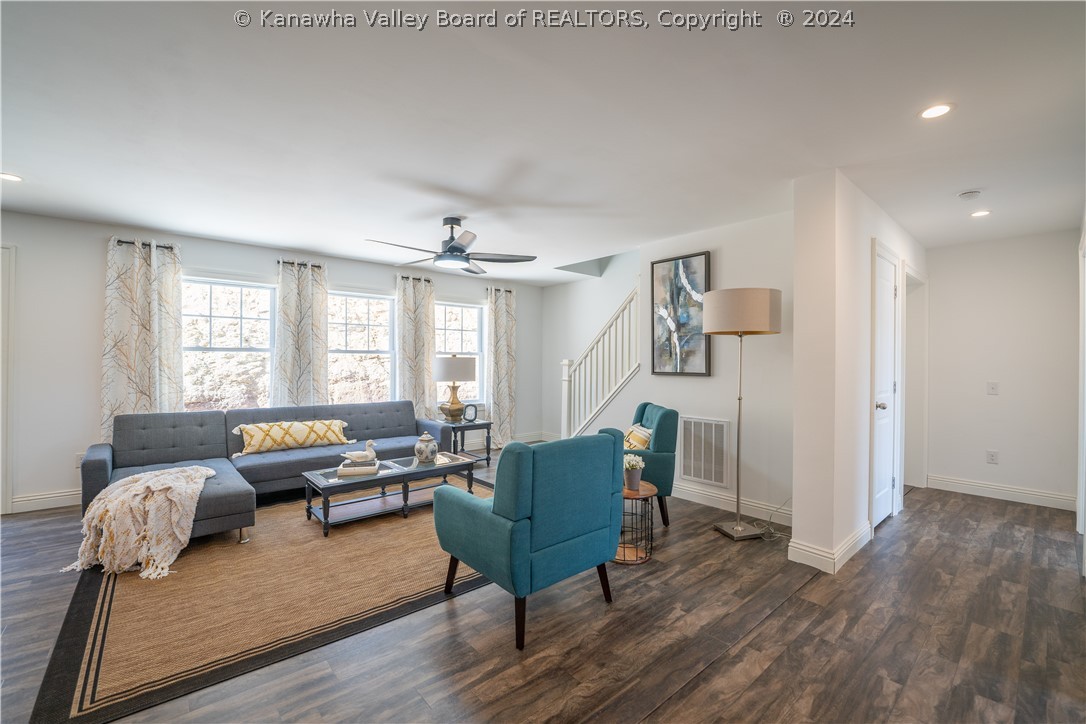 142 Castleknock Road Winfield, WV 25213 - Photo 6 of 34 Gallery Image 6