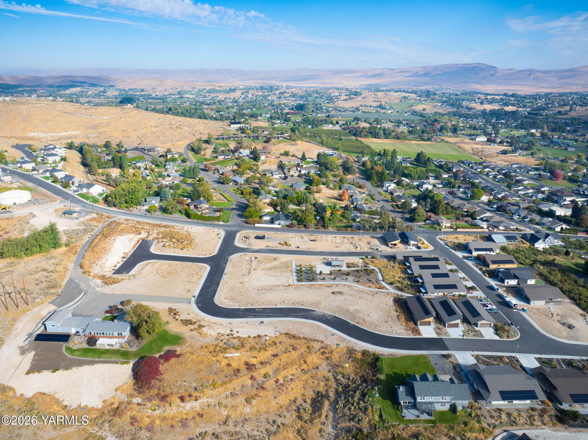 826 Sunlight Lane Selah, WA 98942 - Photo 8 of 14 Looking North - Aerial View 2